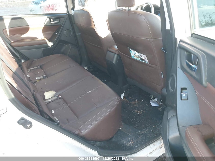 VIN JF2SJAWC8JH444387 2018 SUBARU FORESTER 2.5I TOURING