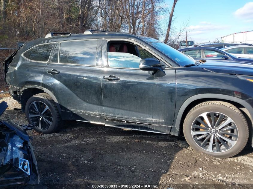 2021 TOYOTA HIGHLANDER XSE - 5TDJZRBH5MS090024