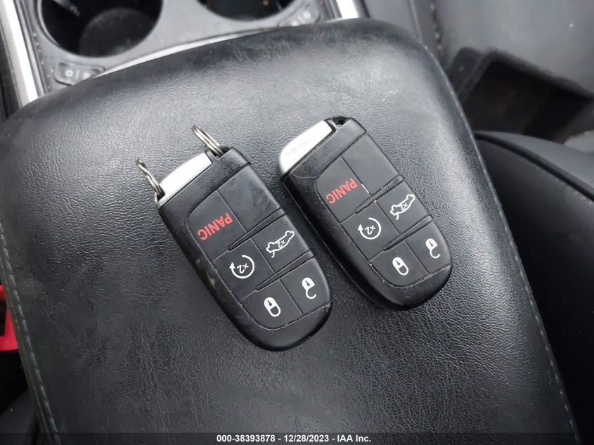 2013 CHRYSLER 300C - 2C3CCAKT2DH736283