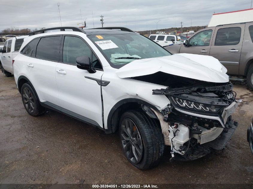 2022 KIA SORENTO EX - 5XYRHDLF6NG150915