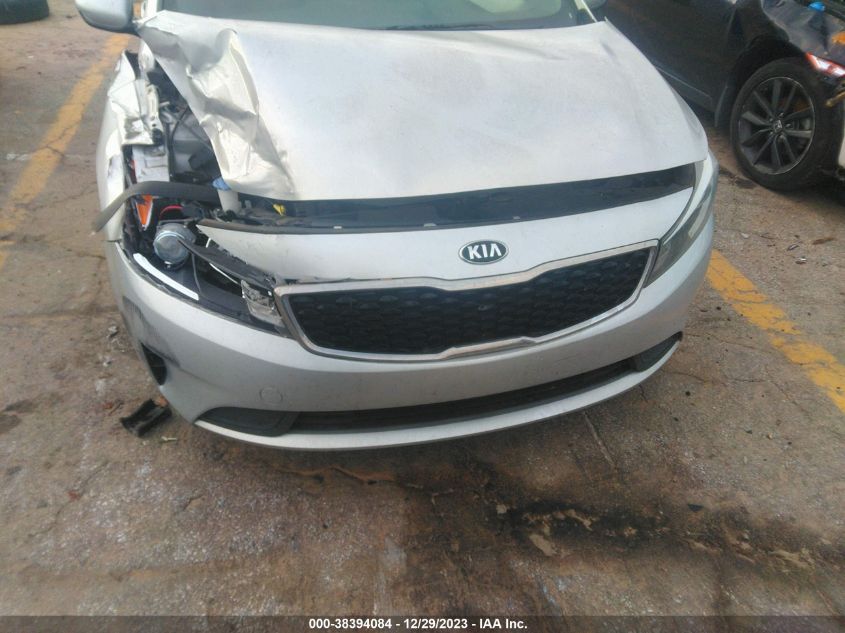 2018 KIA FORTE LX/S - 3KPFL4A79JE200548