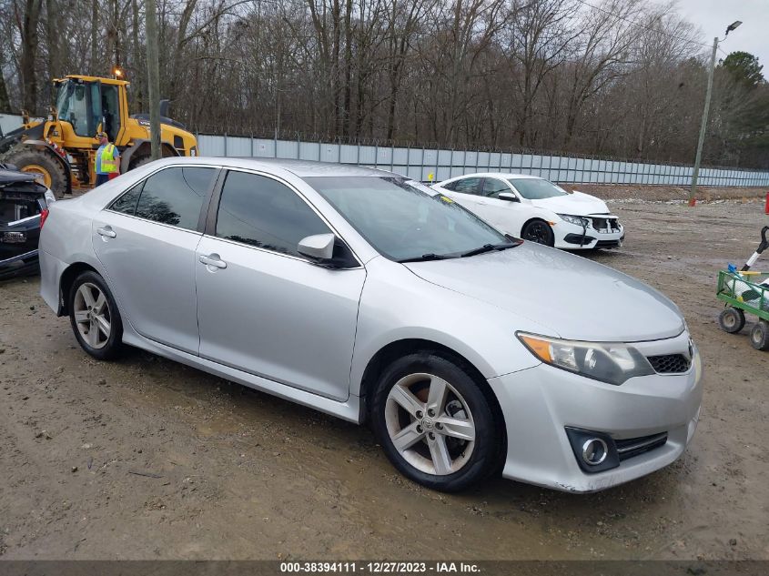 2014 TOYOTA CAMRY SE - 4T1BF1FKXEU327345