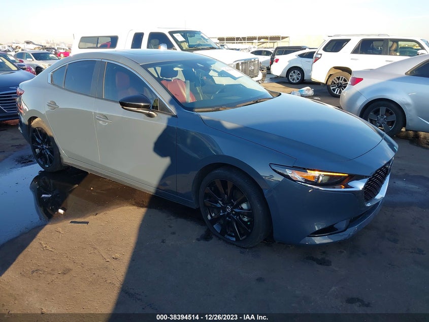 MAZDA MAZDA3 CARBON EDITION 2022