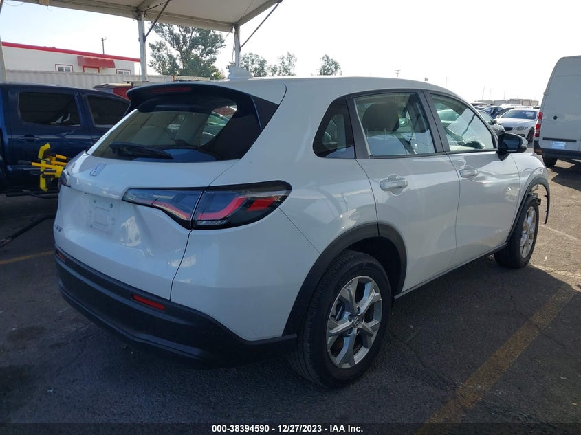 VIN 3CZRZ1H37PM714646 2023 HONDA HR-V LX