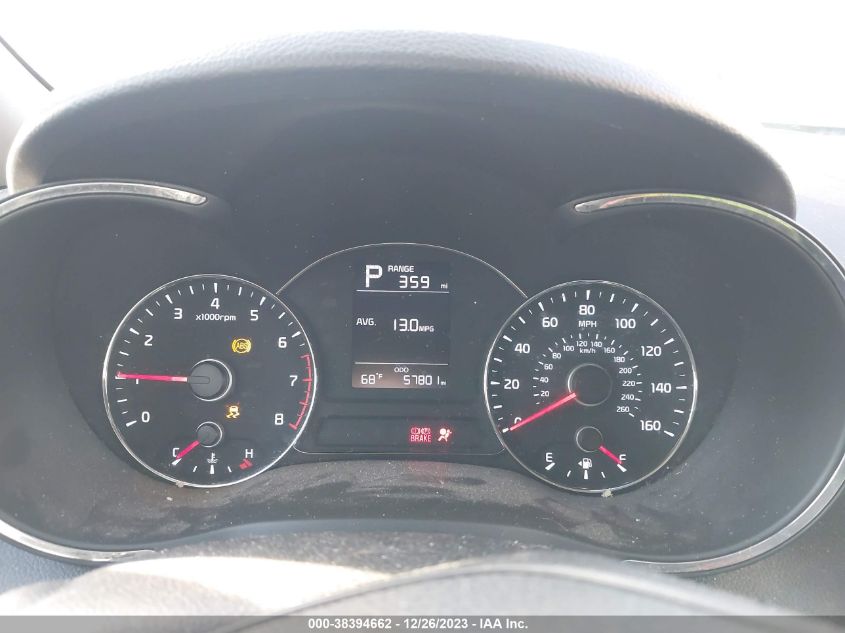 2017 KIA FORTE LX - 3KPFK4A7XHE143435
