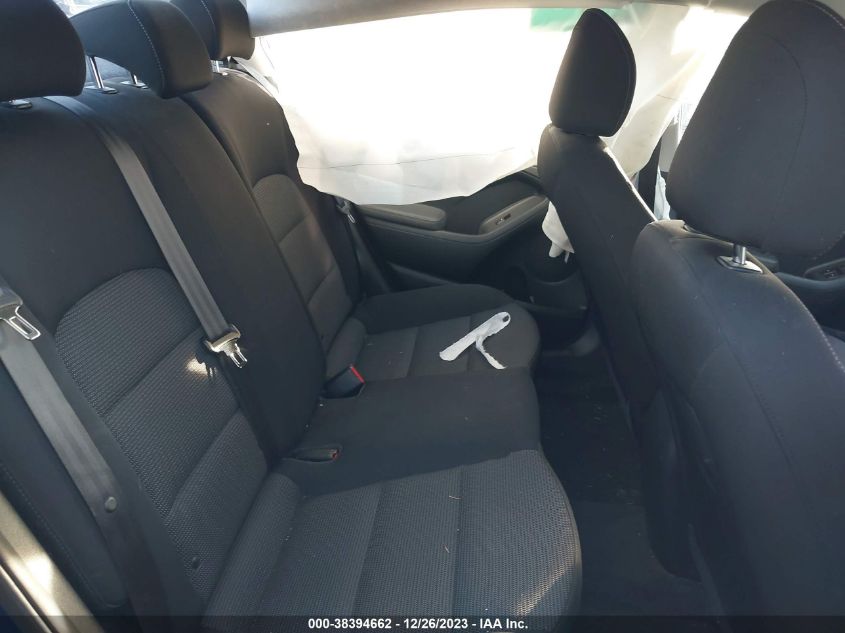 2017 KIA FORTE LX - 3KPFK4A7XHE143435