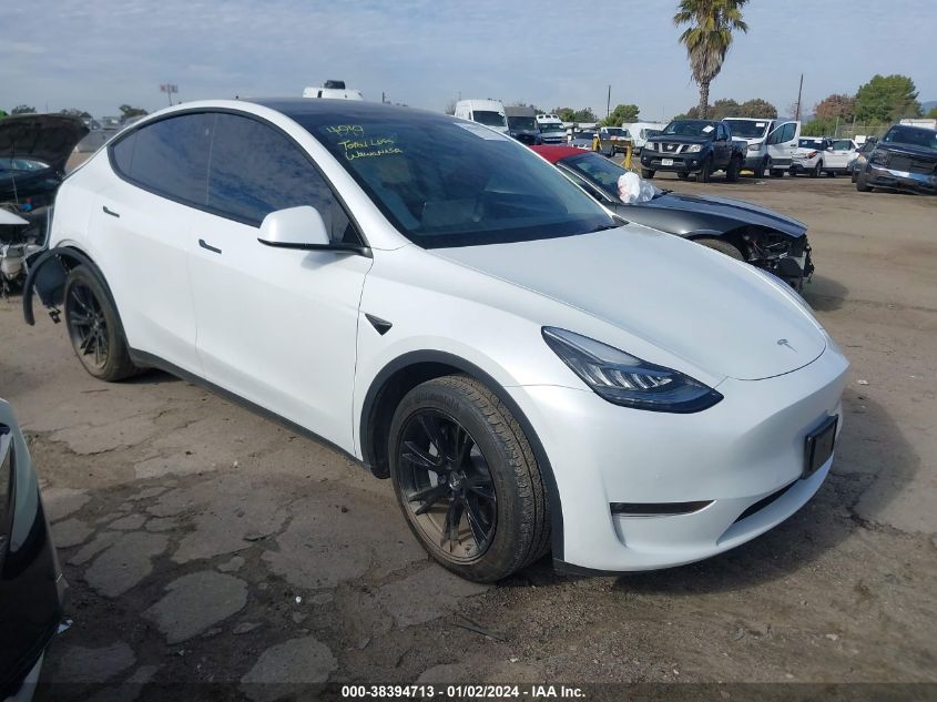 2022 TESLA MODEL Y LONG RANGE DUAL MOTOR ALL-WHEEL DRIVE - 7SAYGDEE1NF339467