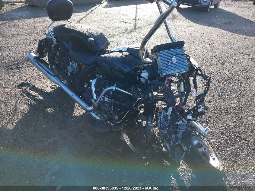 2015 HARLEY-DAVIDSON FLHXSE CVO STREET GLIDE - 1HD1PXN17FB964388