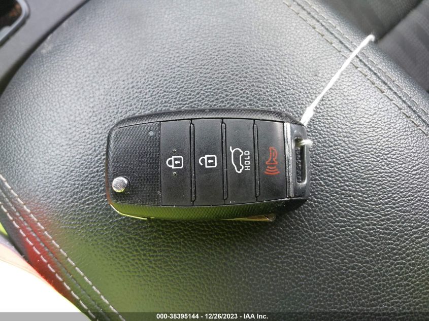 2019 KIA SPORTAGE LX - KNDPM3AC4K7563401