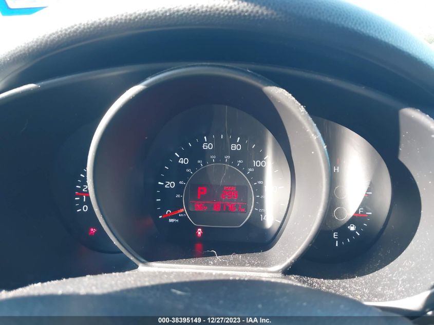 2015 KIA SOUL + - 0KNDJP3A58F711533