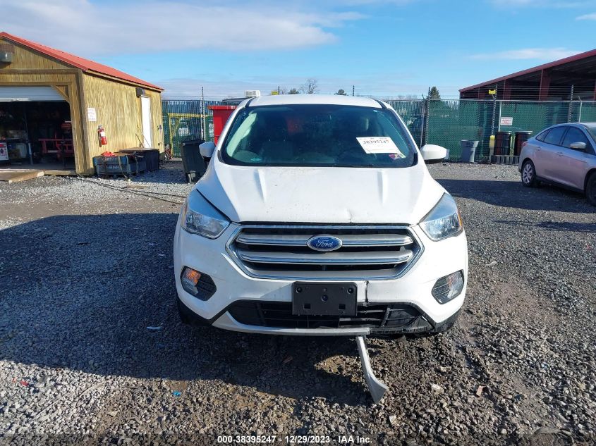 2017 FORD ESCAPE SE - 1FMCU9GD4HUE89193