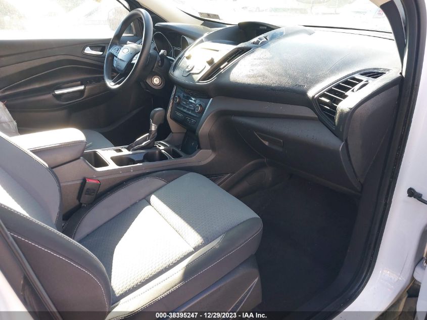 2017 FORD ESCAPE SE - 1FMCU9GD4HUE89193