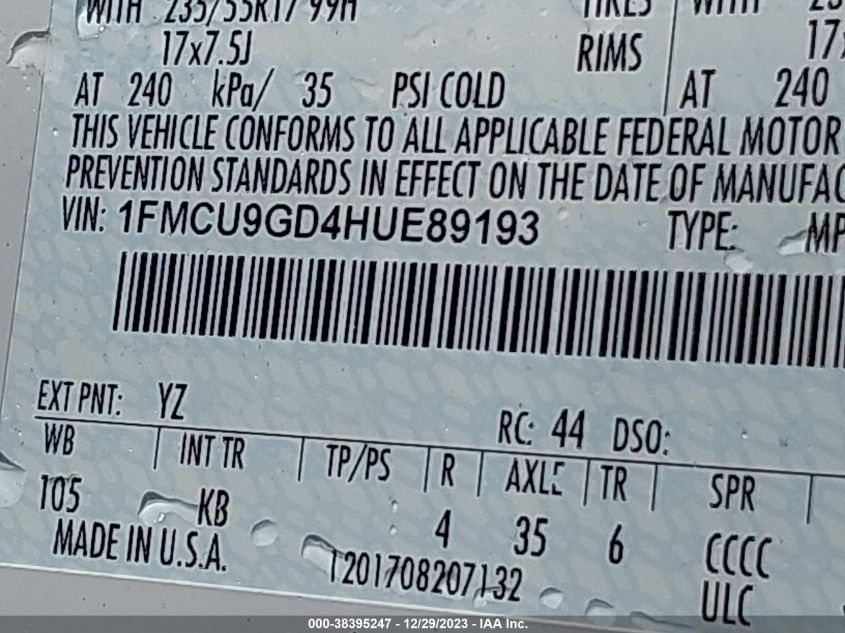 2017 FORD ESCAPE SE - 1FMCU9GD4HUE89193