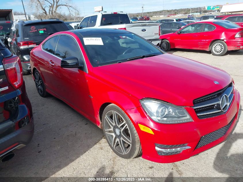 2014 MERCEDES-BENZ C 250 - WDDGJ4HB9EG285505
