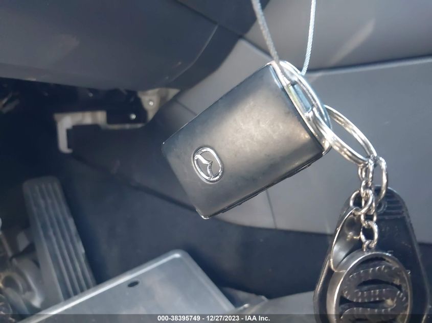 2019 MAZDA MAZDA3 - JM1BPAJM6K1134651