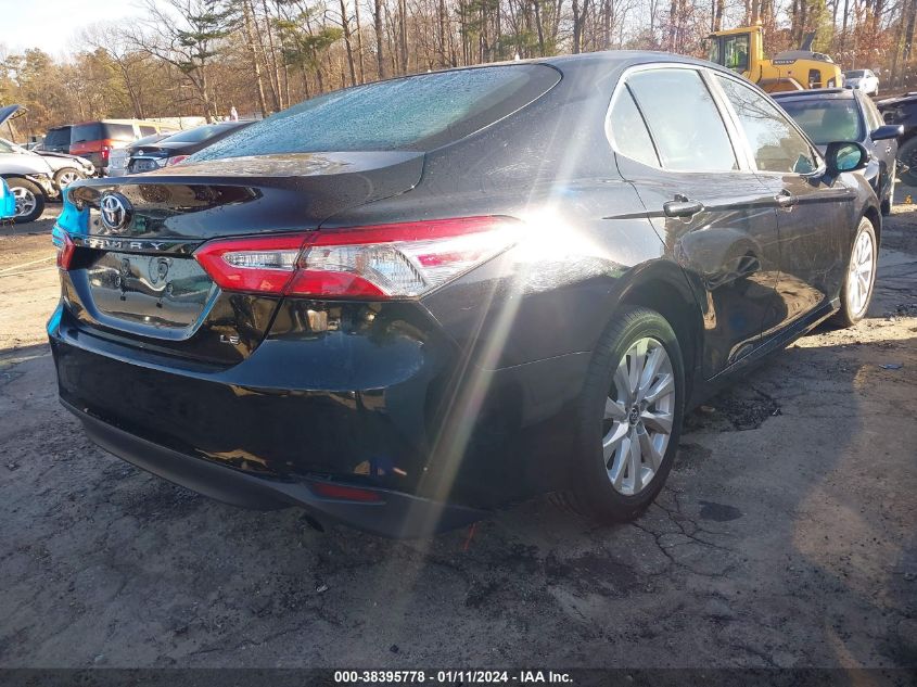 2018 TOYOTA CAMRY LE - 4T1B11HK8JU009648