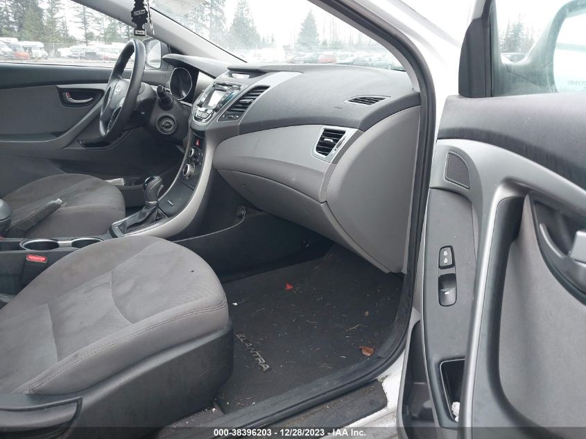 2016 HYUNDAI ELANTRA SE - 5NPDH4AE9GH757780
