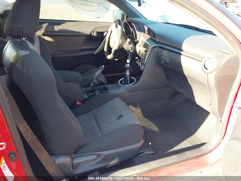 2015 TOYOTA SCION TC - JTKJF5C77FJ011646
