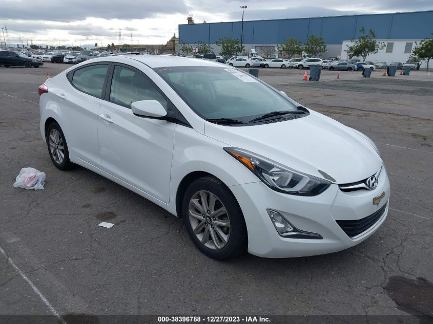 2015 HYUNDAI ELANTRA SE - 5NPDH4AE1FH572623