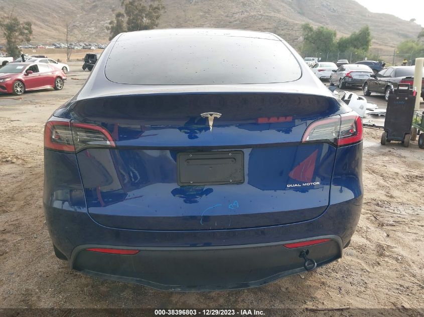 2022 TESLA MODEL Y - 7SAYGDEE6NF559901