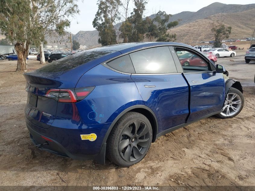 2022 TESLA MODEL Y - 7SAYGDEE6NF559901