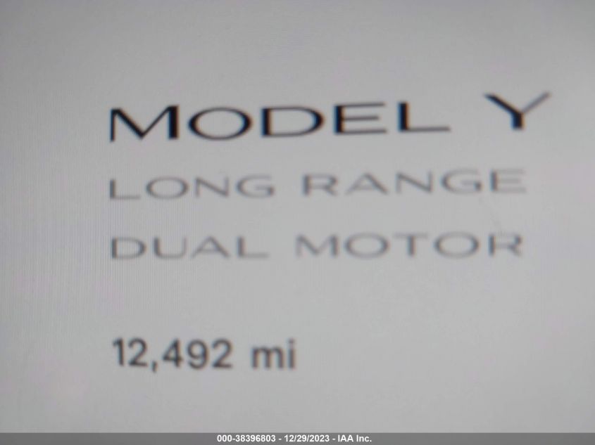 2022 TESLA MODEL Y - 7SAYGDEE6NF559901