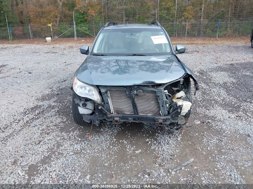 2013 SUBARU FORESTER 2.5X PREMIUM - JF2SHADC1DG443820