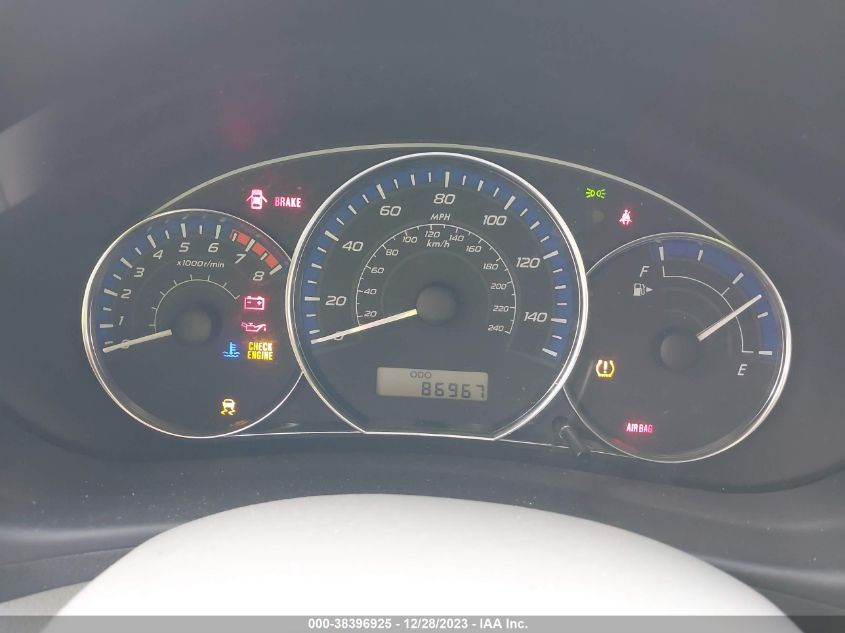 2013 SUBARU FORESTER 2.5X PREMIUM - JF2SHADC1DG443820