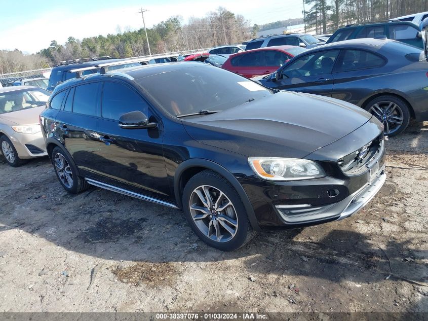 2016 VOLVO V60 CROSS COUNTRY T5 - YV4612HK7G1012737
