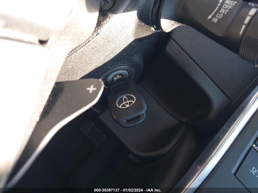2017 TOYOTA CAMRY LE/XLE/SE/XSE - 4T1BF1FK0HU431427