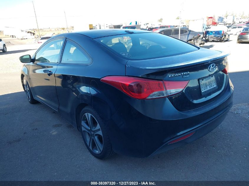 2013 HYUNDAI ELANTRA SE - KMHDH6AE7DU005553