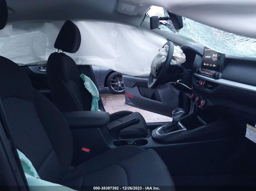 2022 KIA FORTE LXS - 3KPF24AD8NE493907