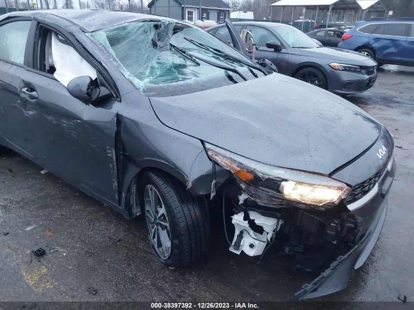 2022 KIA FORTE LXS - 3KPF24AD8NE493907