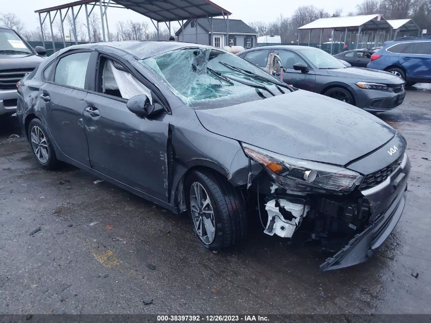 2022 KIA FORTE LXS - 3KPF24AD8NE493907