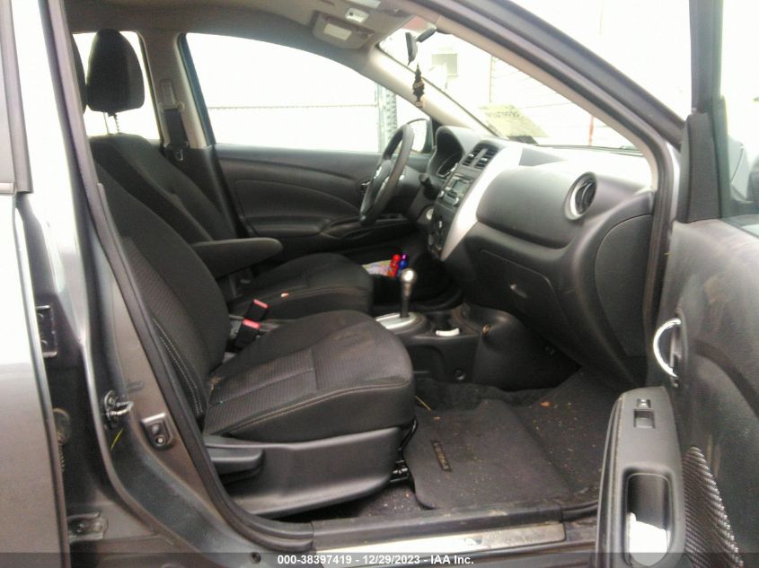 2018 NISSAN VERSA 1.6 SV - 3N1CN7AP3JL875244