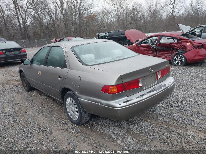 4T1BG22K8YU696802 | 2000 TOYOTA CAMRY