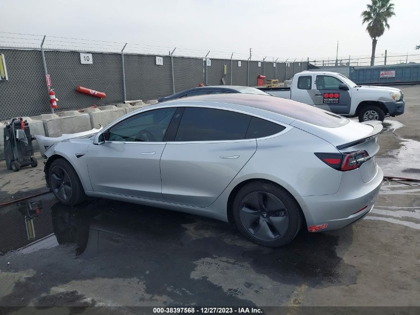 2018 TESLA MODEL 3 LONG RANGE/MID RANGE - 5YJ3E1EA8JF005200