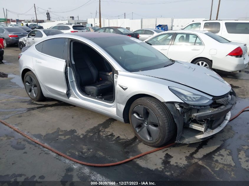 2018 TESLA MODEL 3 LONG RANGE/MID RANGE - 5YJ3E1EA8JF005200