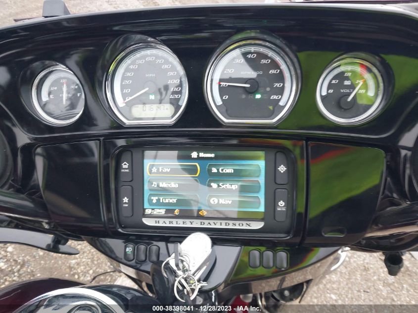 2014 HARLEY-DAVIDSON FLHTK ELECTRA GLIDE ULTRA LTD - 1HD1KEL19EB645045