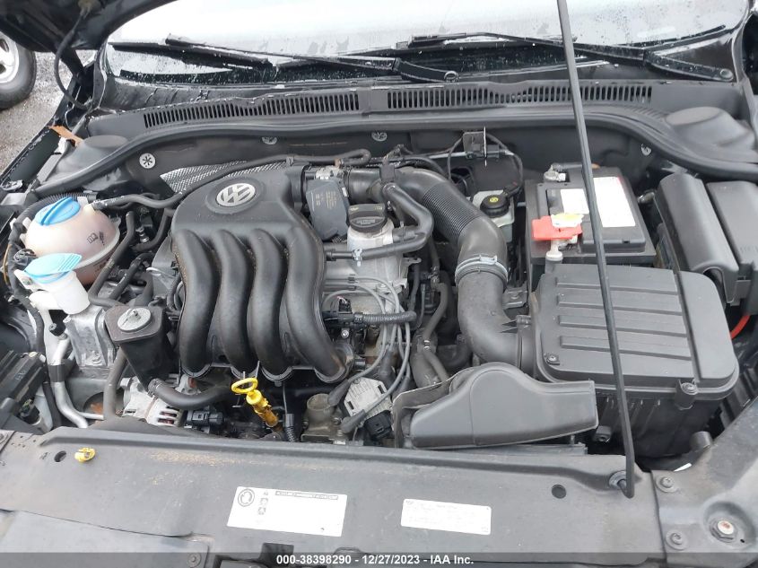 2014 VOLKSWAGEN JETTA 2.0L S - 3VW2K7AJ5EM208332