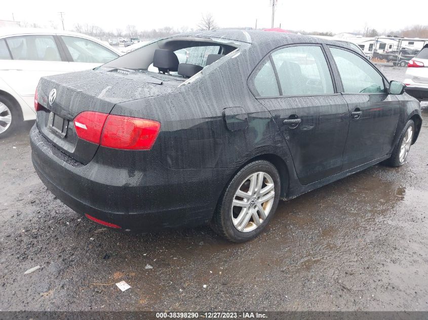 2014 VOLKSWAGEN JETTA 2.0L S - 3VW2K7AJ5EM208332