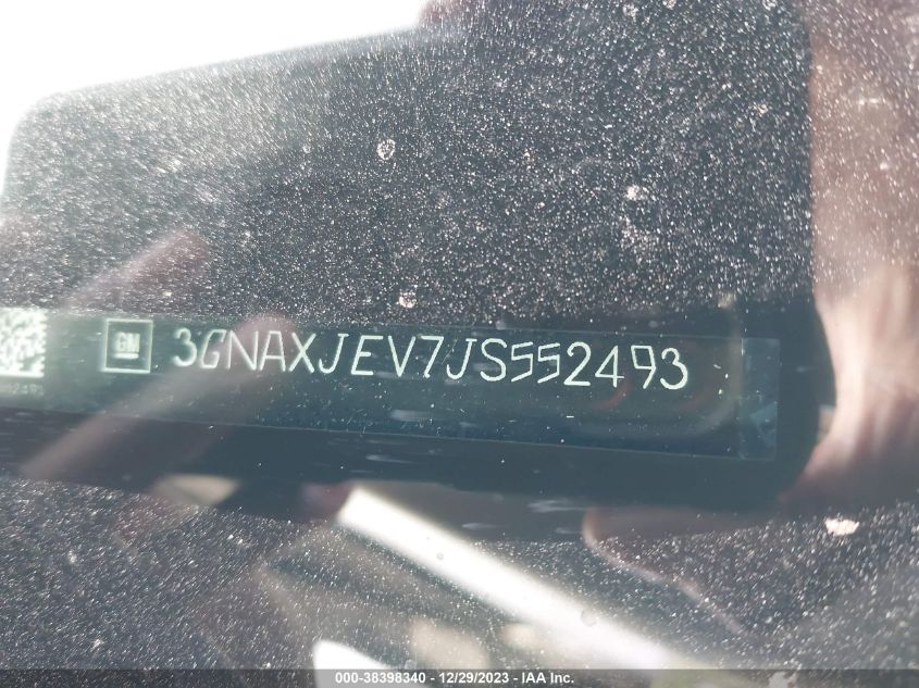 VIN 3GNAXJEV7JS552493 2018 CHEVROLET EQUINOX LT