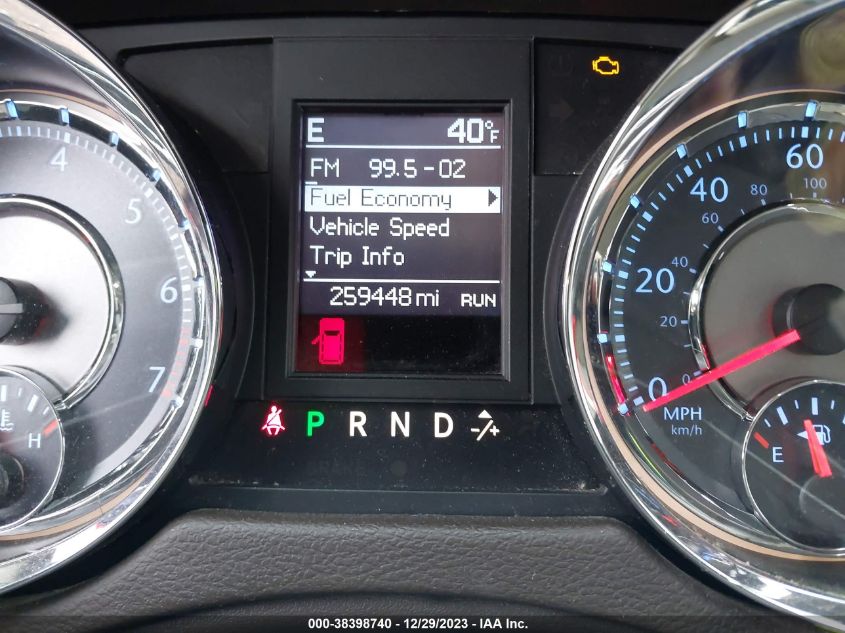 2014 CHRYSLER TOWN & COUNTRY TOURING - 2C4RC1BG4ER439231