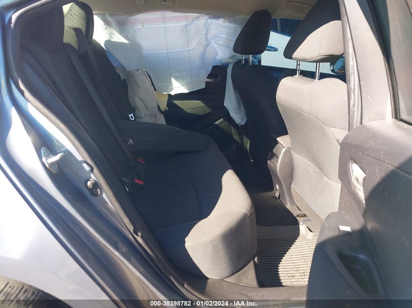 VIN JTDEPMAEXMJ164472 2021 TOYOTA COROLLA LE