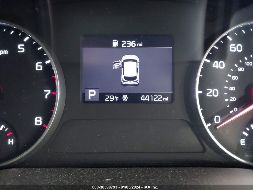 2021 KIA SELTOS S - KNDEUCAA1M7161599