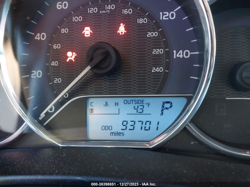 2014 TOYOTA COROLLA LE - 5YFBURHEXEP132343