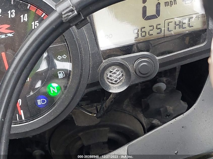 2005 SUZUKI GSX-R750 K - JS1GR7JA752106763