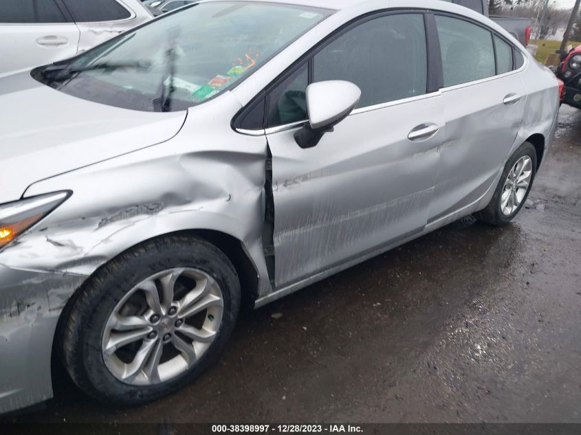 2019 CHEVROLET CRUZE LT - 1G1BE5SM1K7107441