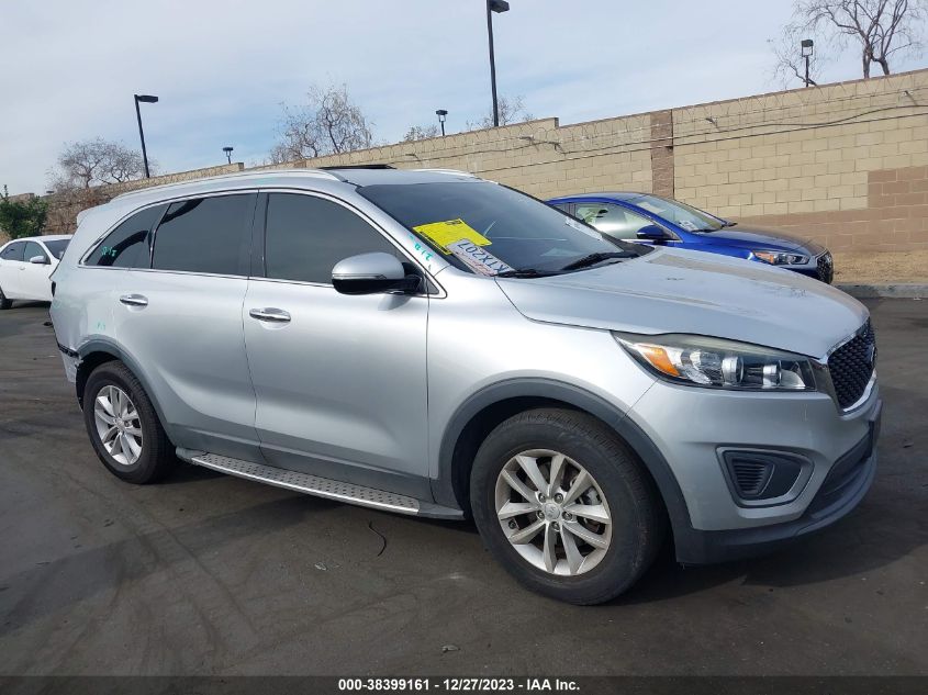 2016 KIA SORENTO LX/L - 5XYPG4A51GG033962