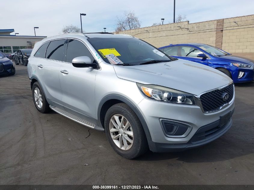 2016 KIA SORENTO LX/L - 5XYPG4A51GG033962